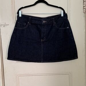 Old Navy High-Waisted OG A-Line Mini Skirt